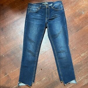 Harper Indigo Blue Cropped Raw-Hem Stretch Jeans